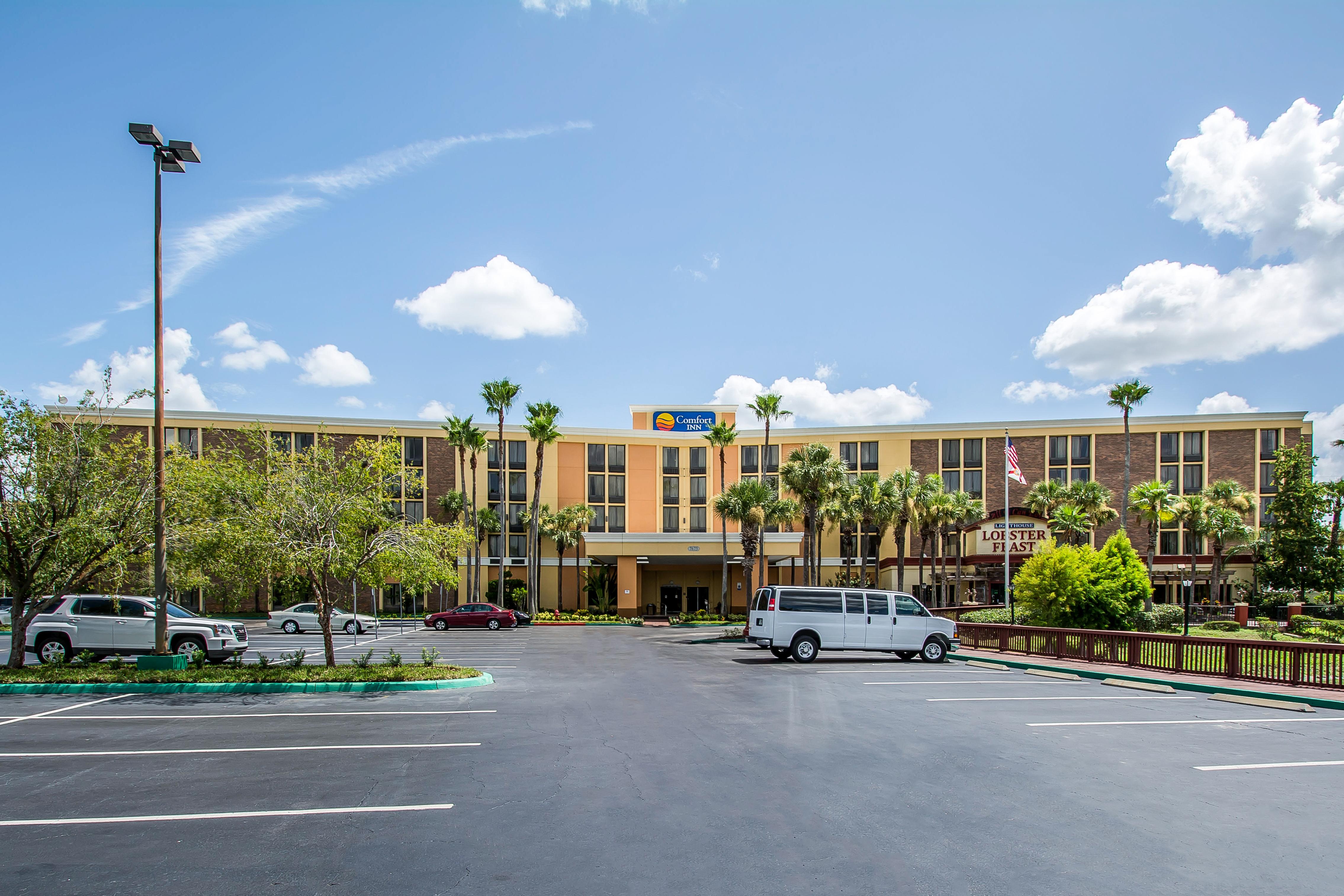 Comfort Inn & Suites Kissimmee By The Parks Four Corners Buitenkant foto