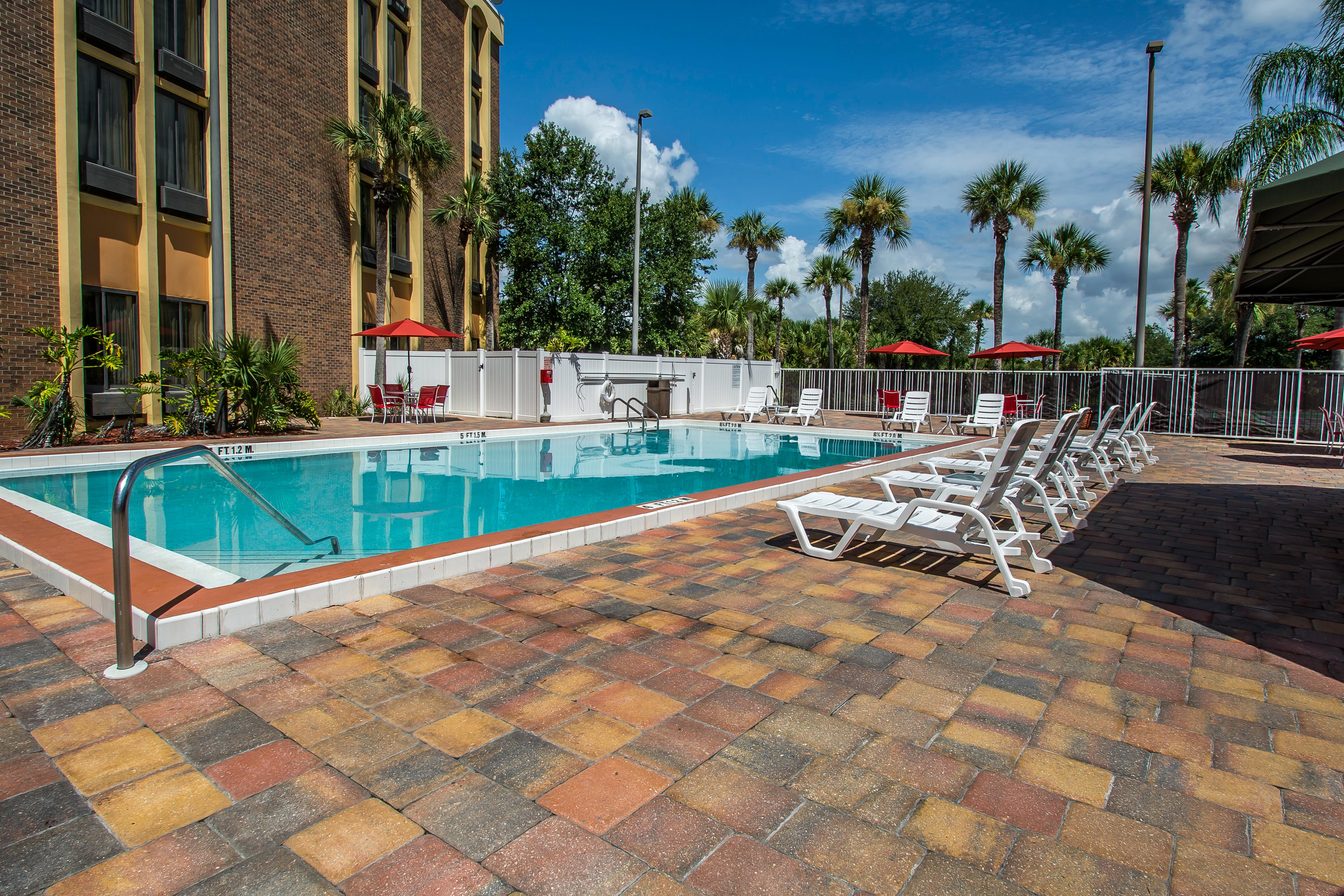 Comfort Inn & Suites Kissimmee By The Parks Four Corners Buitenkant foto