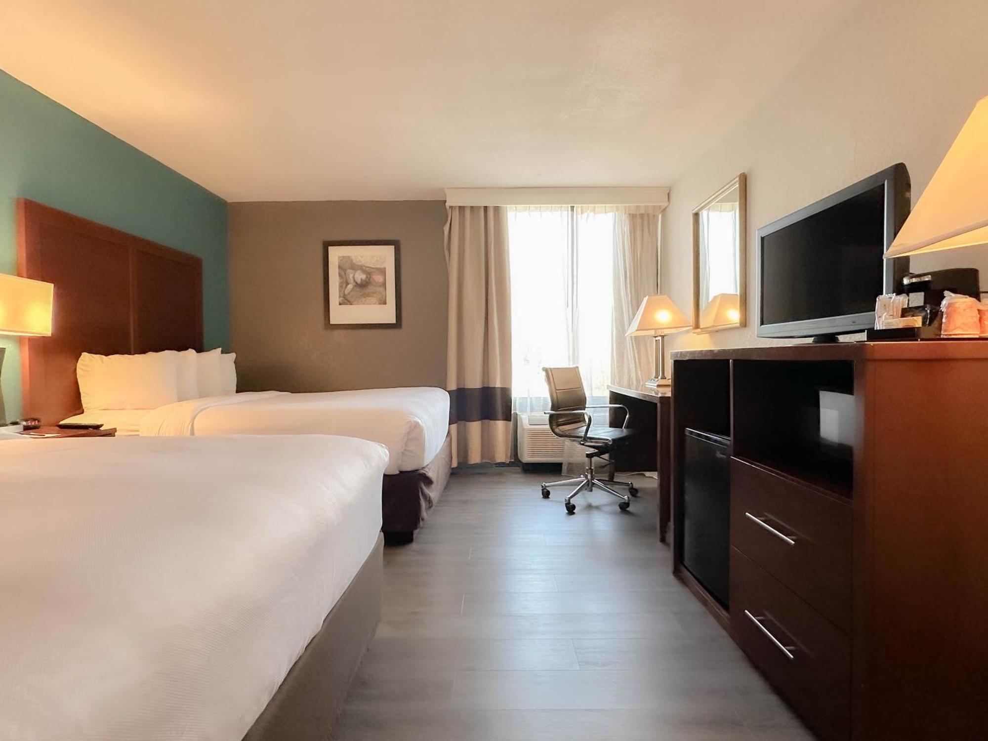 Comfort Inn & Suites Kissimmee By The Parks Four Corners Buitenkant foto