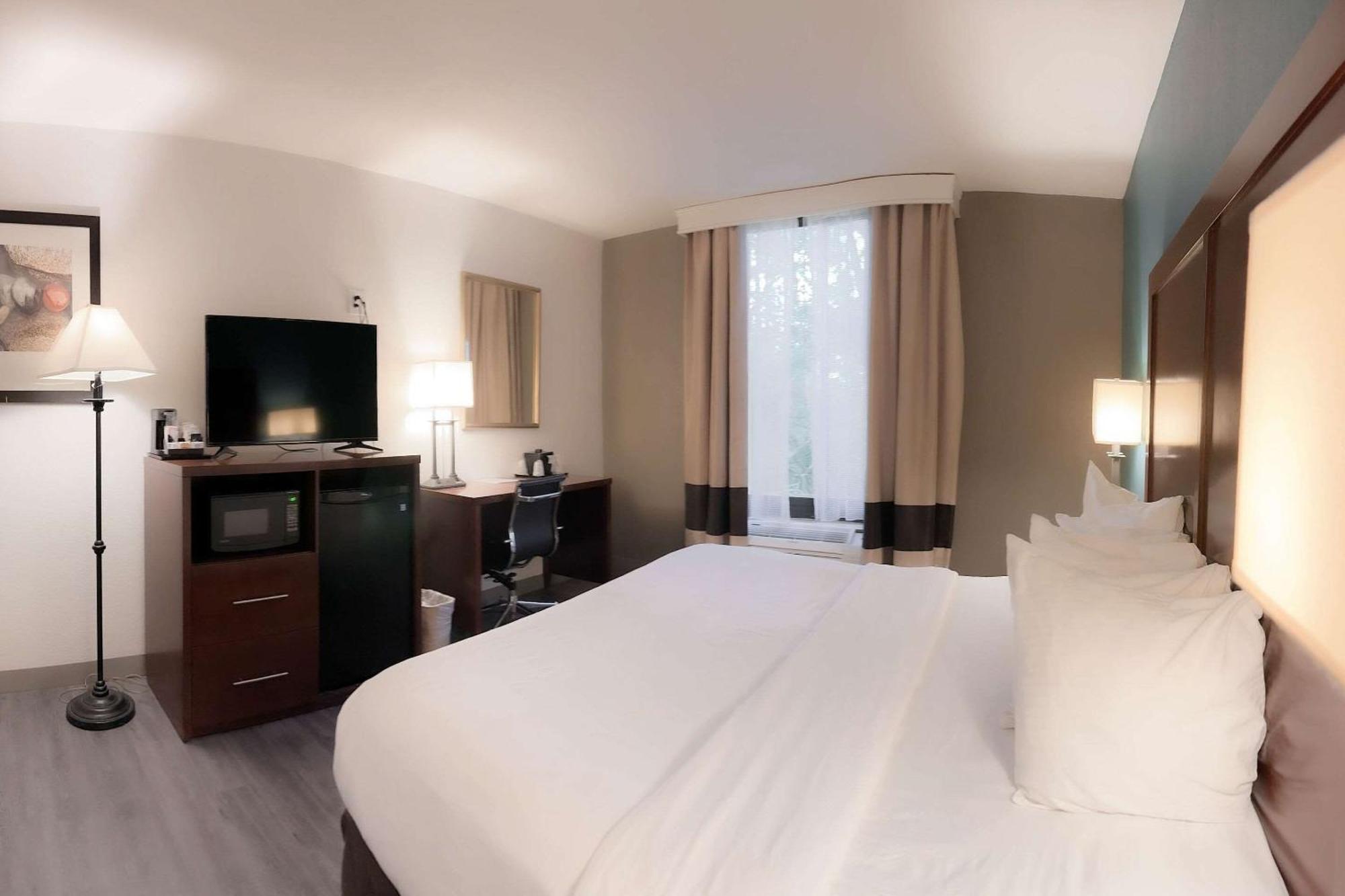 Comfort Inn & Suites Kissimmee By The Parks Four Corners Buitenkant foto