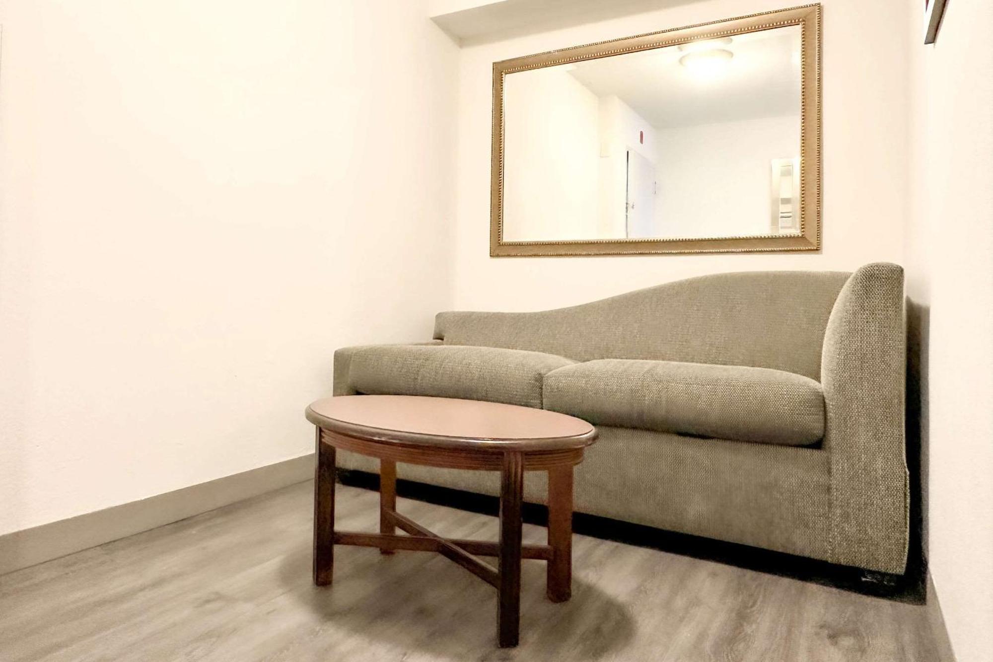 Comfort Inn & Suites Kissimmee By The Parks Four Corners Buitenkant foto